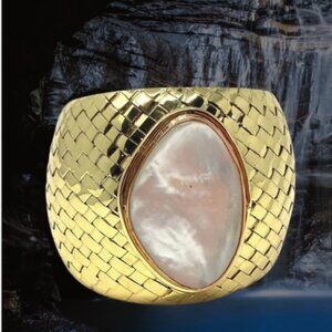 HAND MADE MOTHER OF PEARL BRACELET COPPER